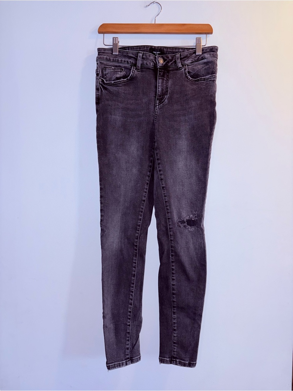Vero Moda | Black Distressed Denim